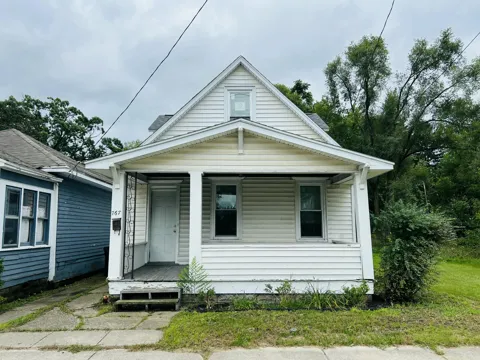 767 W Southern Avenue