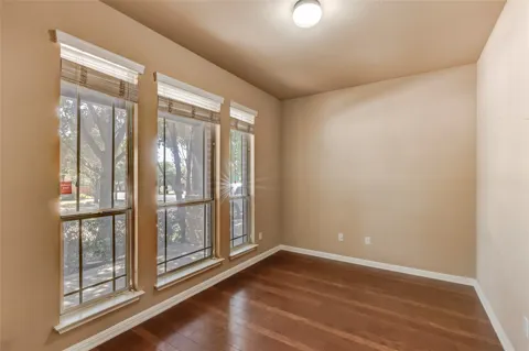 2102 Reston Cove