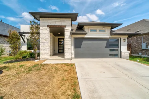 221 Short Leaf Drive