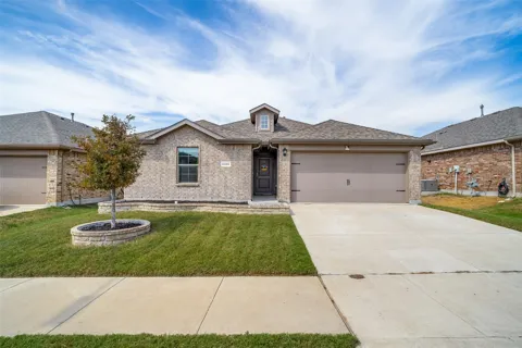 2208 Denmark Lane