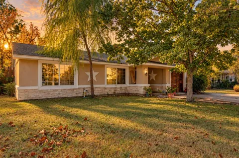 13320 Glenside Drive