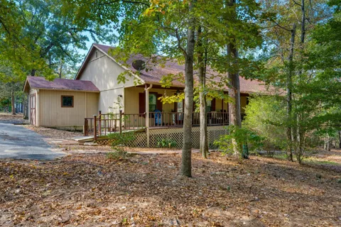 705 Wildwood Trail