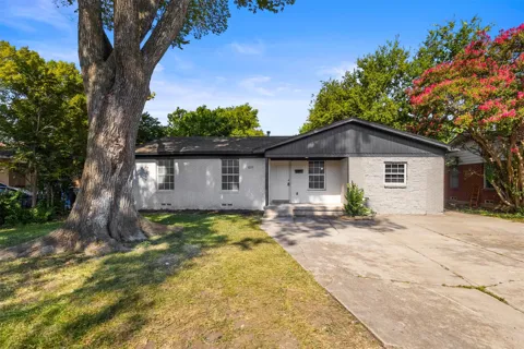 8719 Freeport Drive