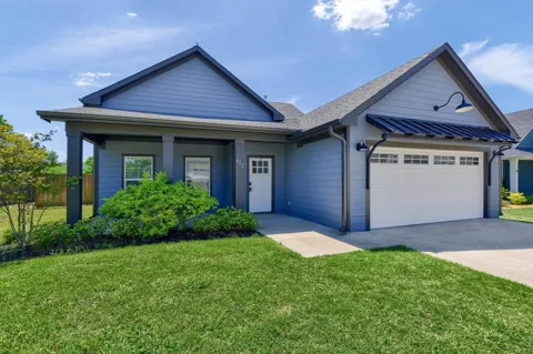 412 Carneros Drive