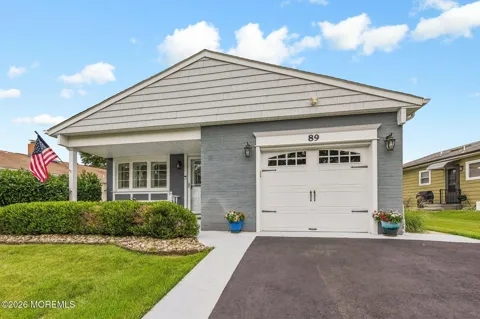 89 Orlando Boulevard