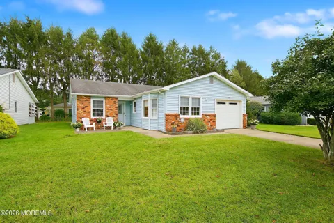 150 Lions Head Boulevard S