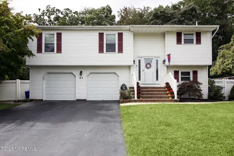 93 Starlight Road
