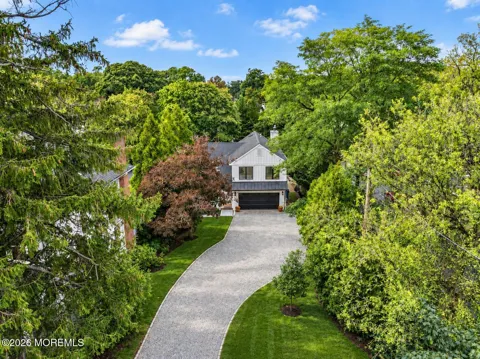 547 River Road
