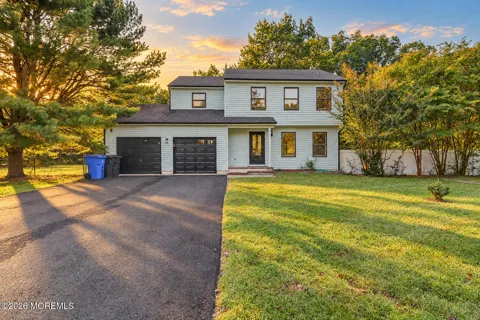 195 Edgemere Court