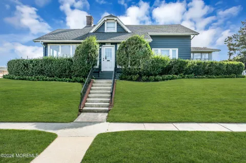 2011 Ocean Avenue