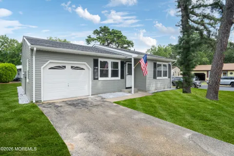18 Chestnut Avenue