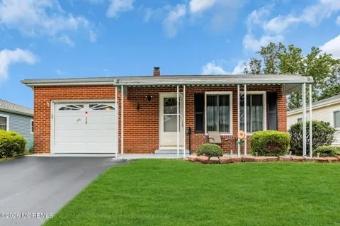 139 Bonaire Drive