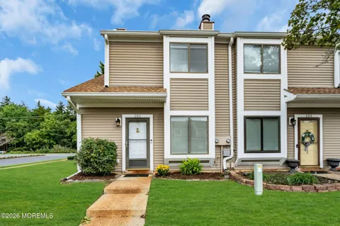 101 Sandra Place #101
