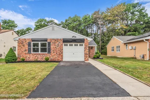 18 Whitecap Way