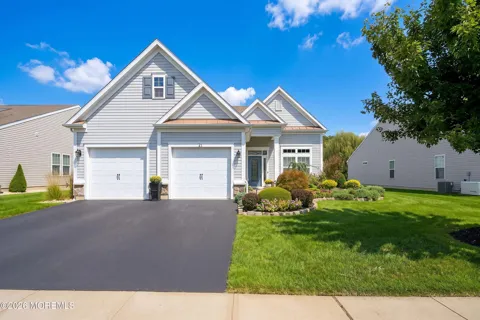 21 W Campania Lane