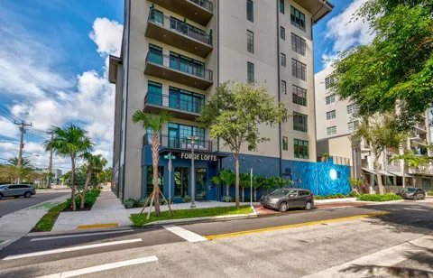 401 NW 1ST AVENUE #206