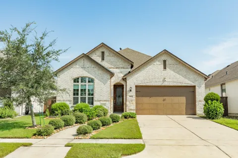 4015 Shackleton Court
