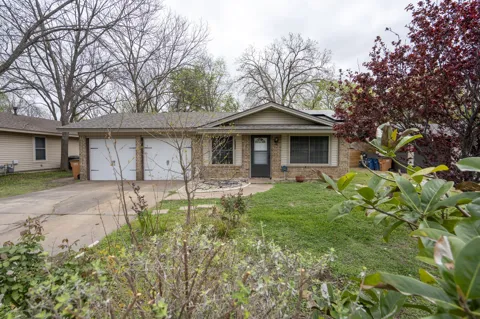 9505 Oriole Drive