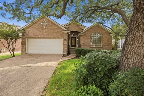 10045 Planters Woods Drive