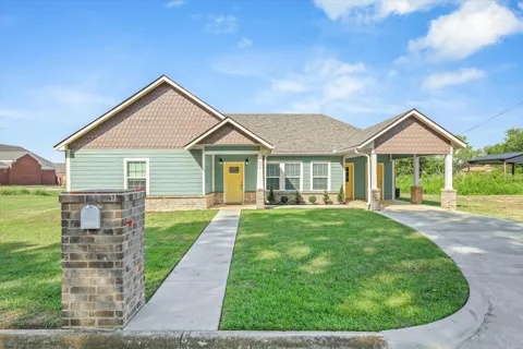 135 Spruce