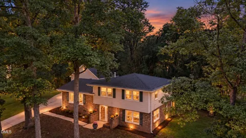 118 Radcliff Circle
