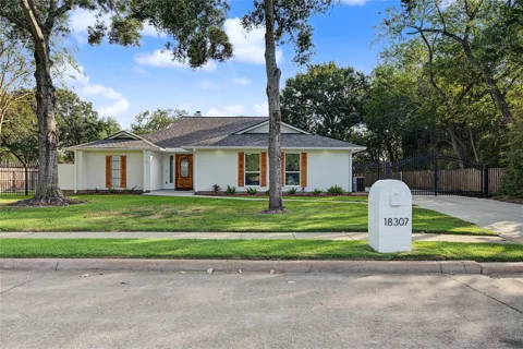 18307 Kings Row