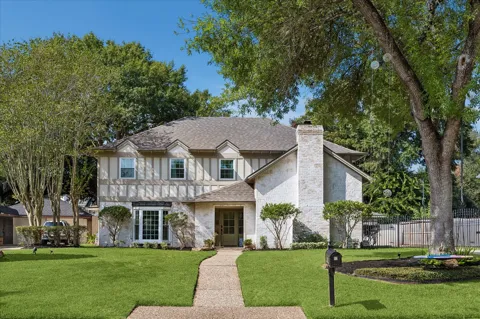 12447 Honeywood Trail