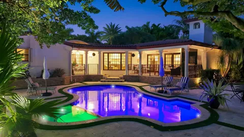 2616 ACACIA COURT