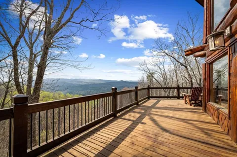 602 Overlook Drive