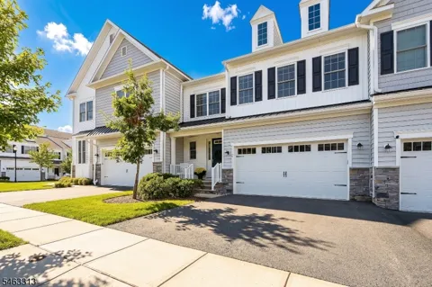 3 Sequoia Dr