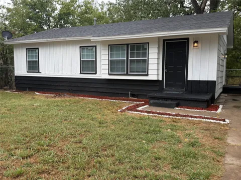 5910 Frankfort Place