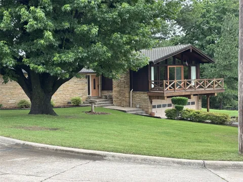 801 Risser