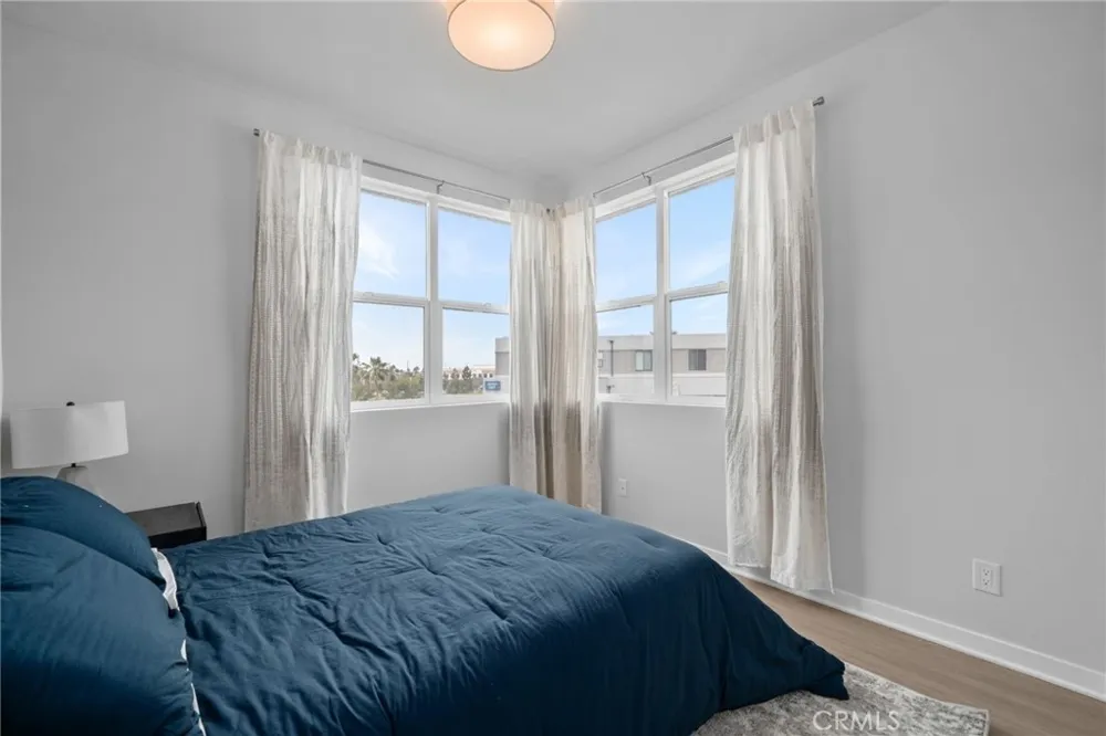 11044 Luminate Rancho Cucamonga, CA 91730