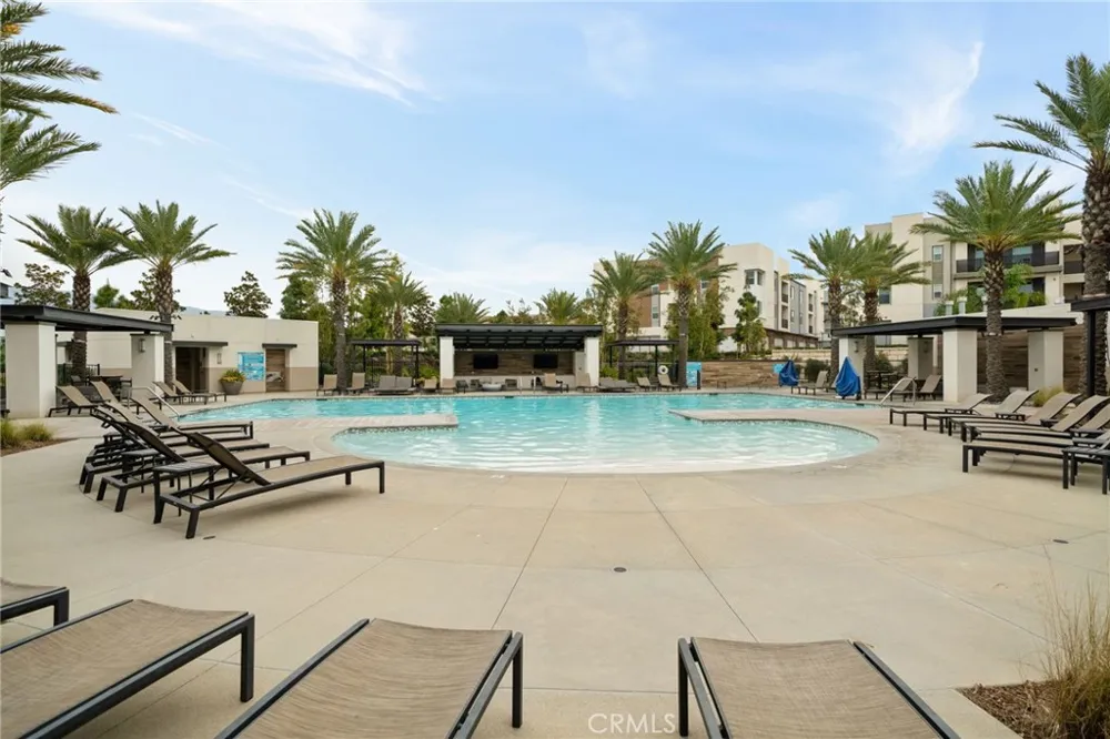 11044 Luminate Rancho Cucamonga, CA 91730