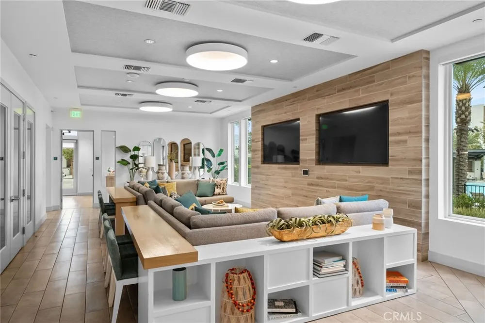 11044 Luminate Rancho Cucamonga, CA 91730