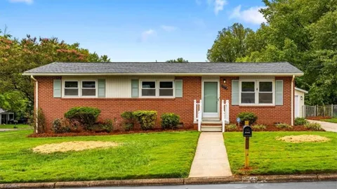 1312 Guest Street