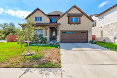 1661 Cardinal Lane