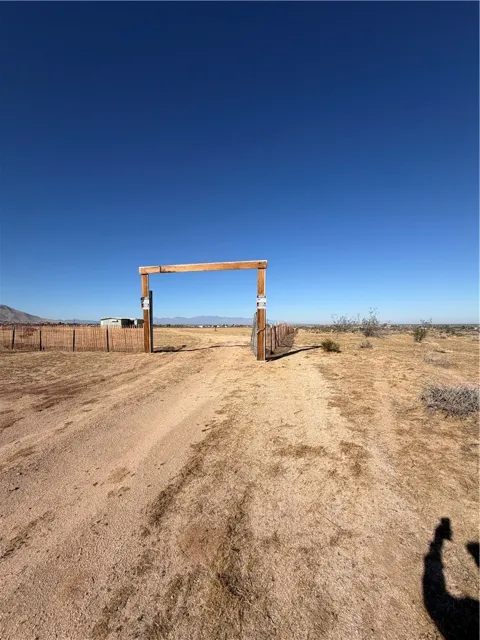 23952 Apple Valley