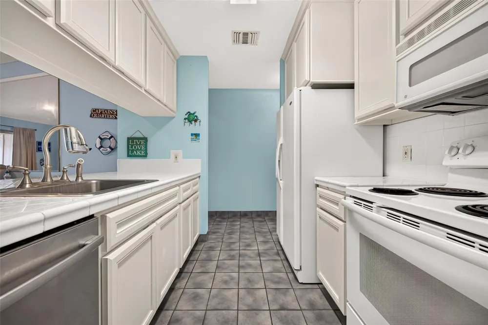 801 River Road #C106 Montgomery, TX 77356