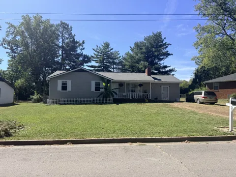 111 N Hampton Ct