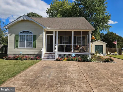 30 BANCROFT AVENUE