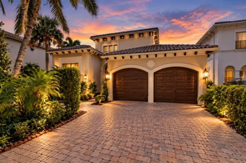 17835 Lake Azure Way