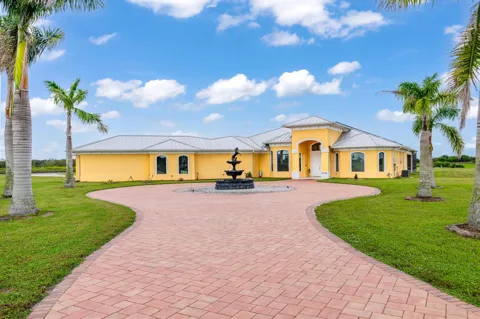 20008 SOUTHERN STAR DRIVE