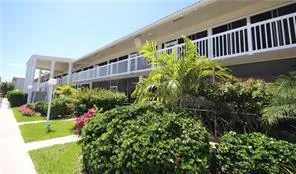 2734 NE 27TH COURT #21