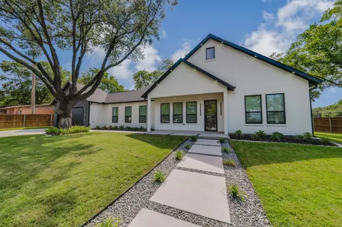 9842 Webb Chapel Road