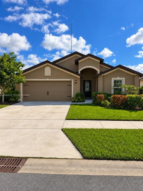 1416 Celebration Dr