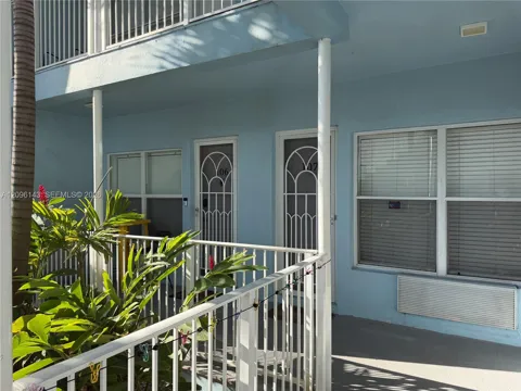 315 Van Buren St #107B