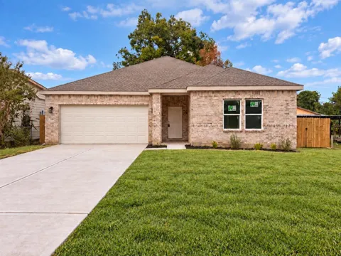 320 Briarwood Drive