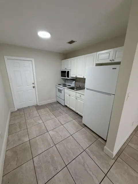 4141 SW 20TH STREET #1-5
