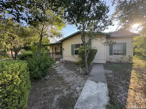 517 MARGARITA ST